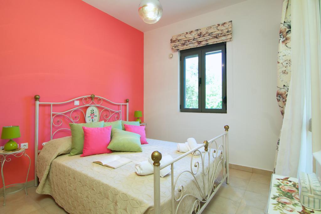 Loutra Resort 객실 사진