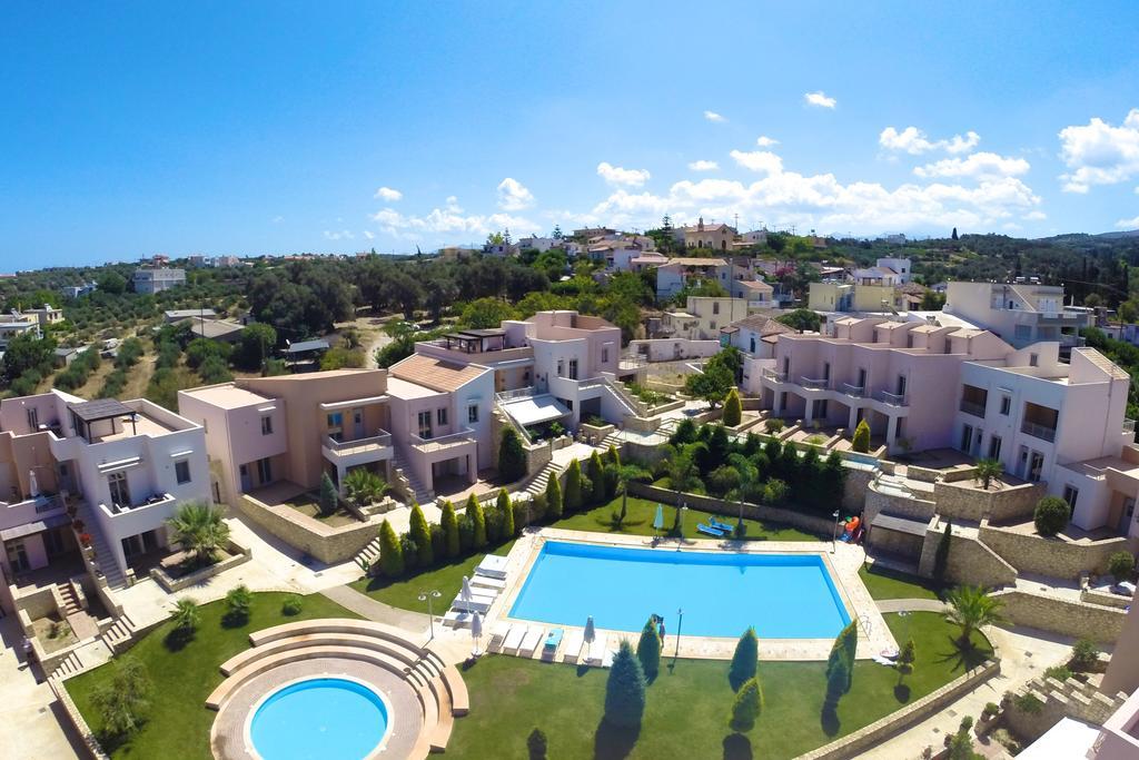 Loutra Resort 외부 사진